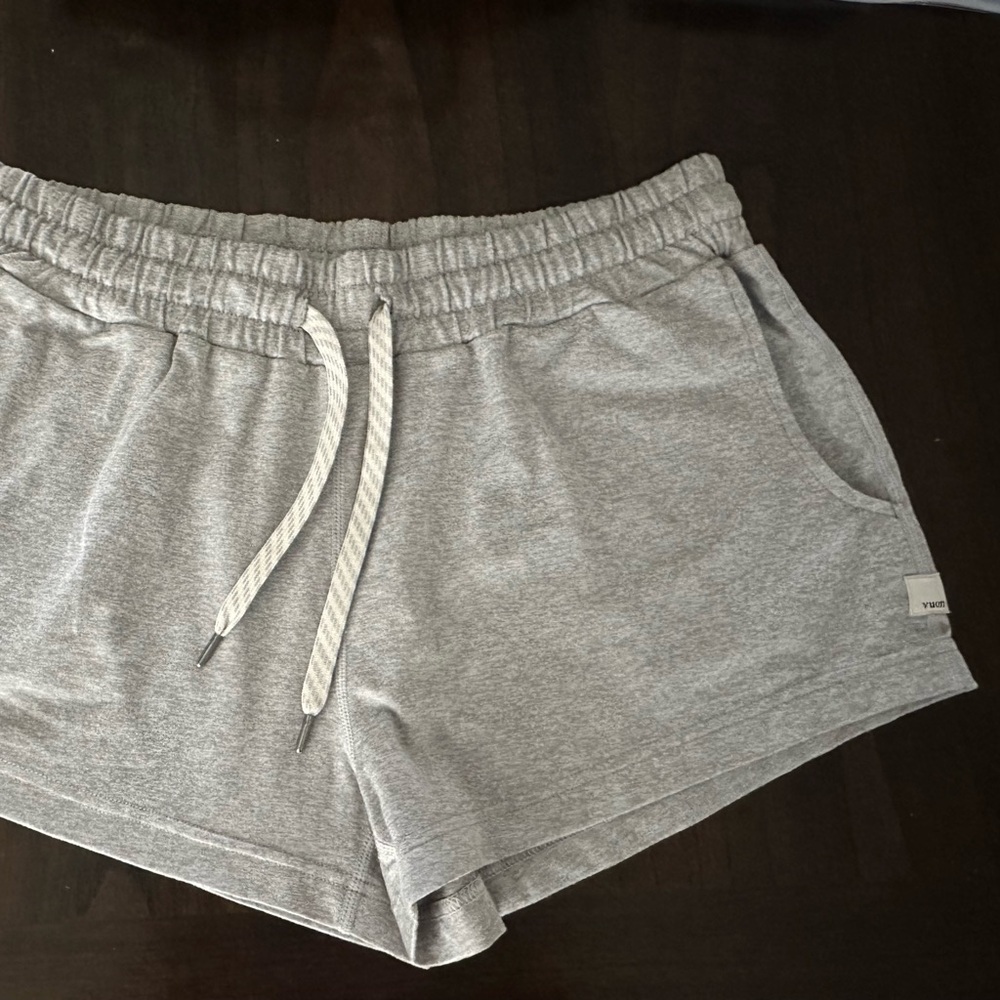 Vuori Halo Performance Shorts - NWOT